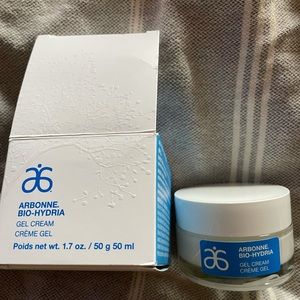 Arbonne Bio-Hydria Gel Cream